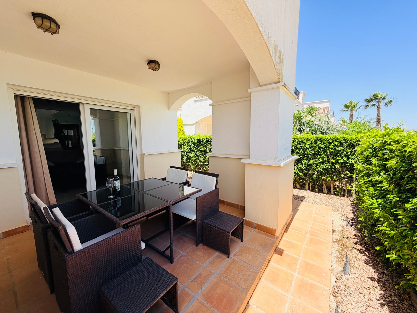 Beautiful End-Terrace Frontline Golf Townhouse – La Torre Golf