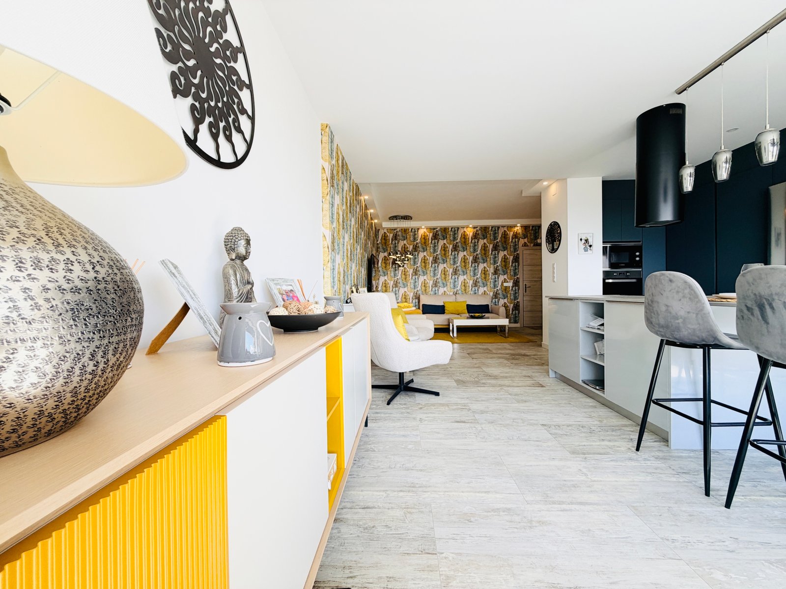 Beautifully Re-Designed 2nd Floor Apartment – El Valle Golf Resort