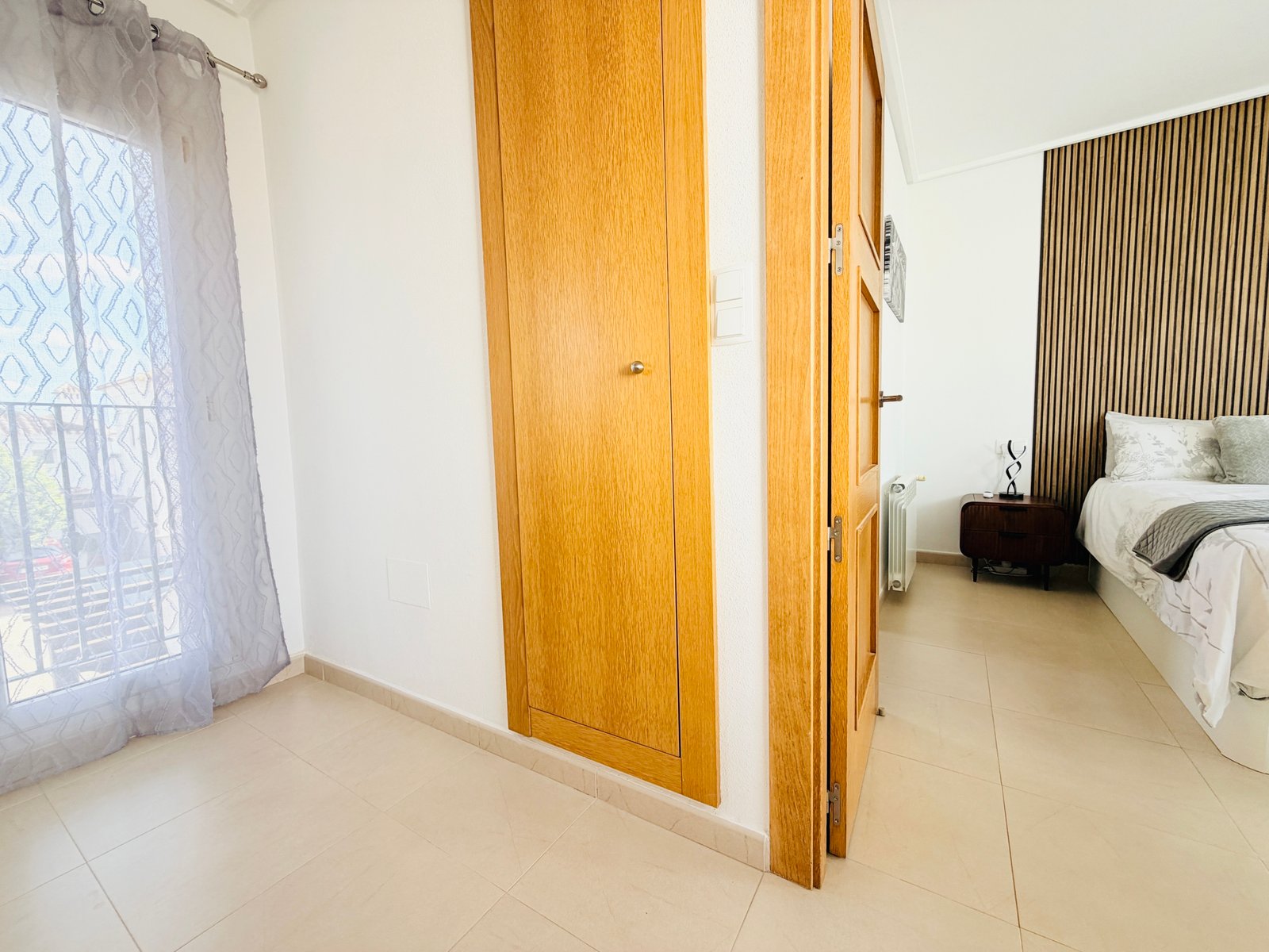 Beautifully Presented 3 Level Townhouse – La Torre Golf Resort