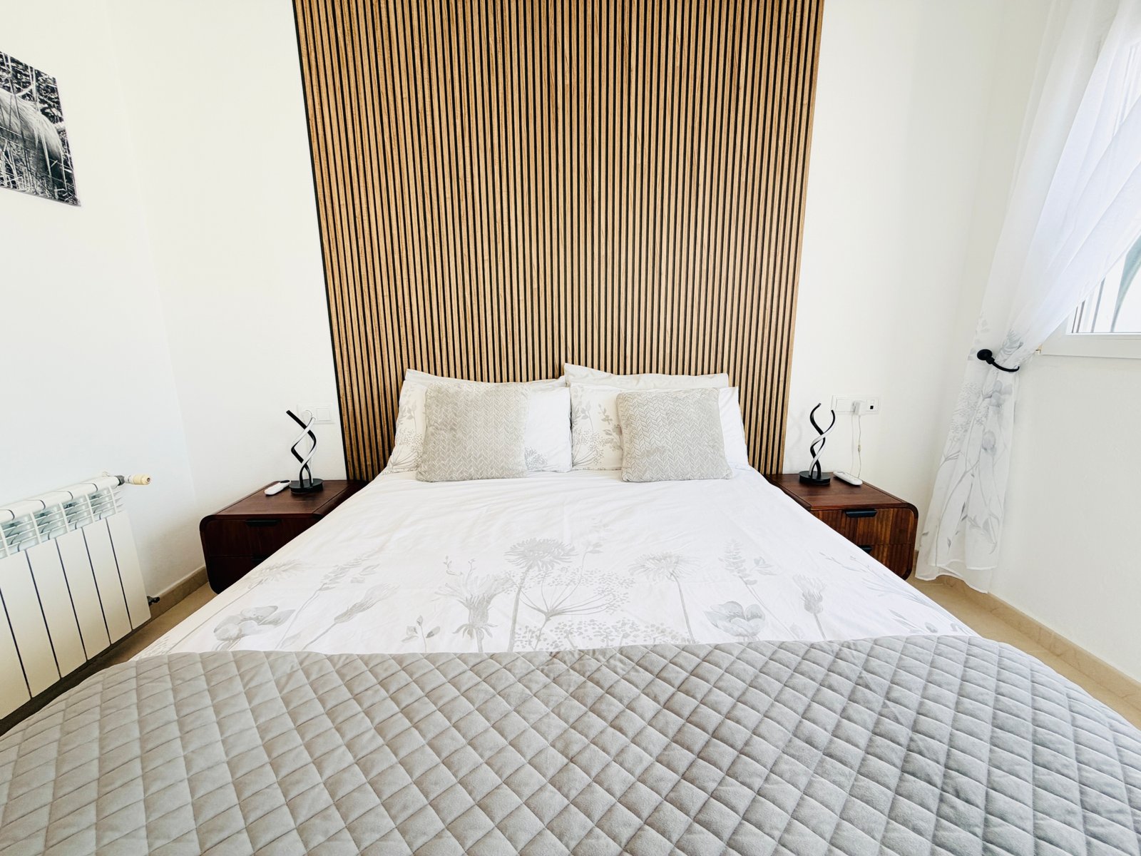 Beautifully Presented 3 Level Townhouse – La Torre Golf Resort