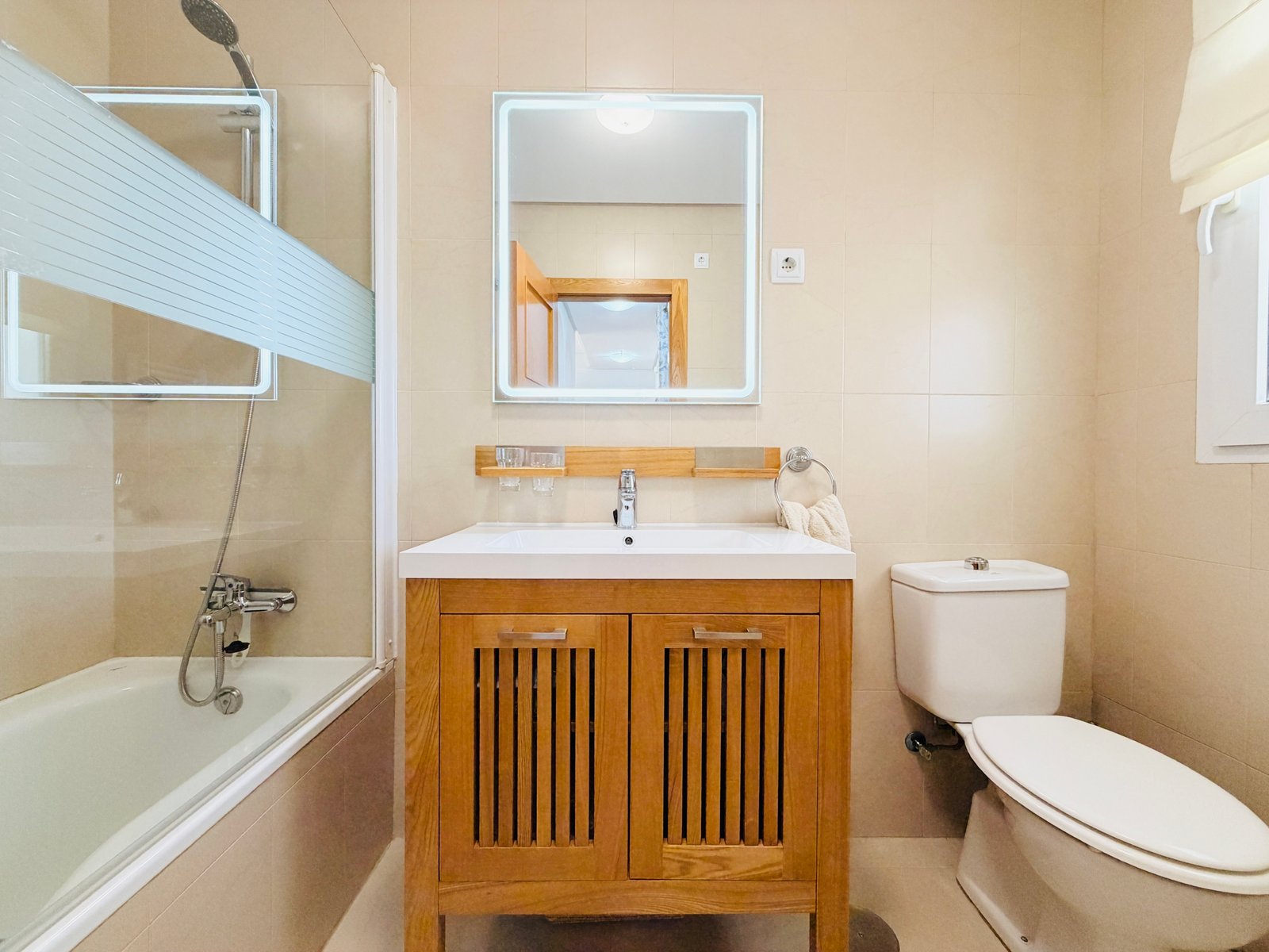 Immaculate 3 Bedroom Villa Enebro – La Torre Golf Resort