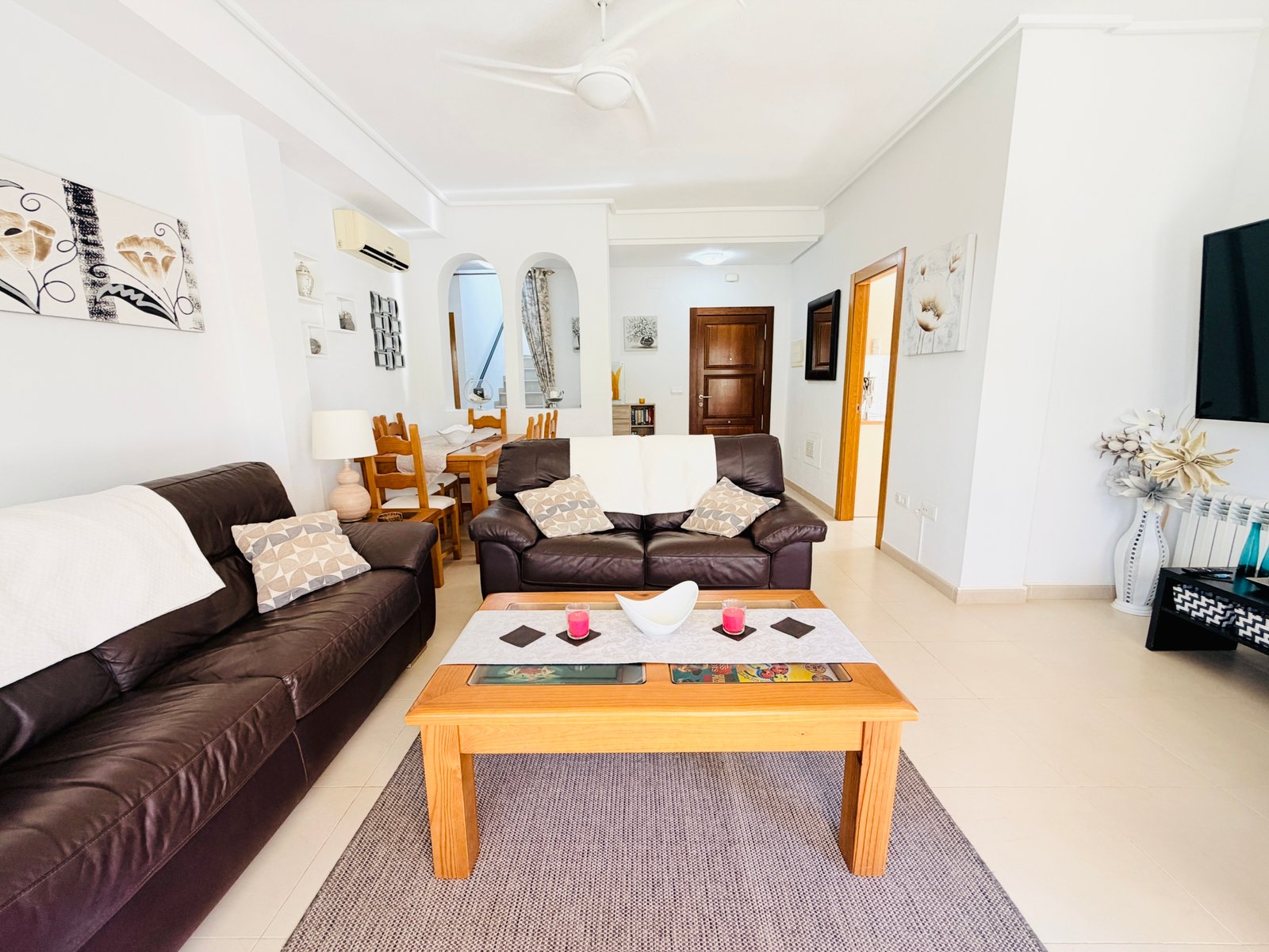 Immaculate 3 Bedroom Villa Enebro – La Torre Golf Resort