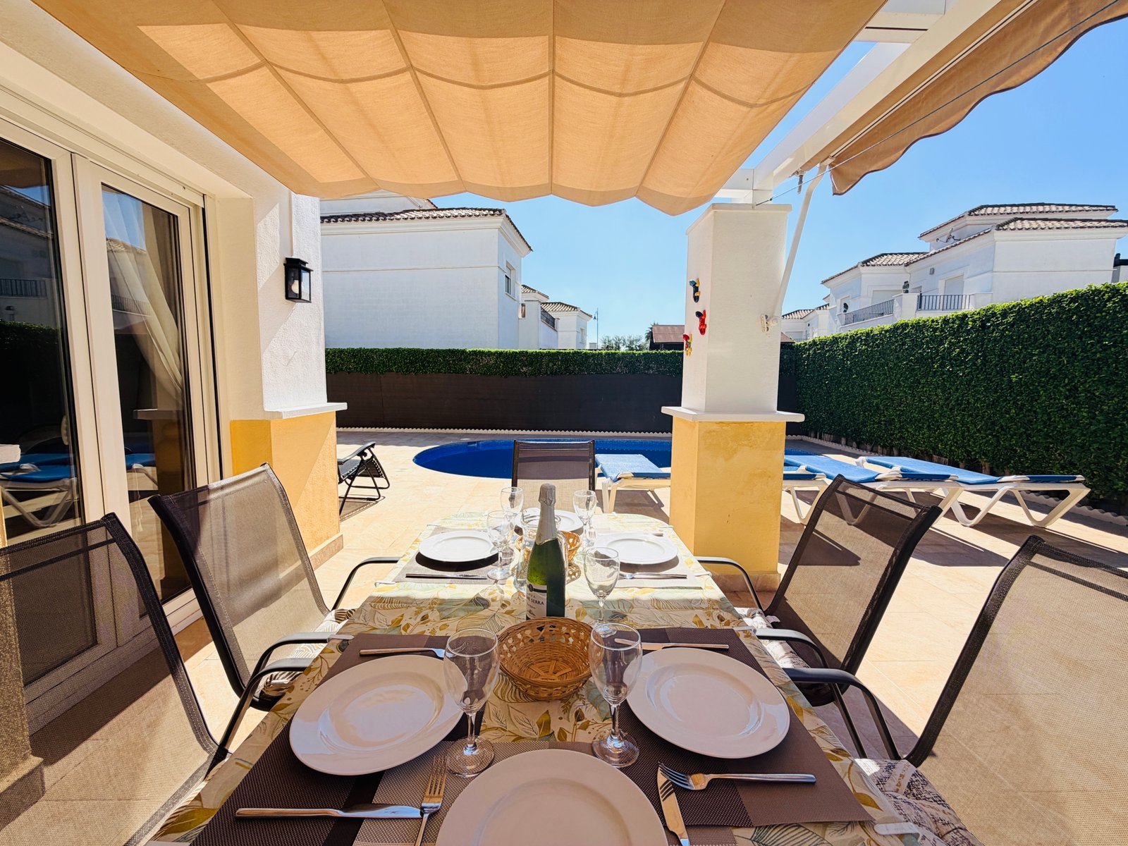 Immaculate 3 Bedroom Villa Enebro – La Torre Golf Resort