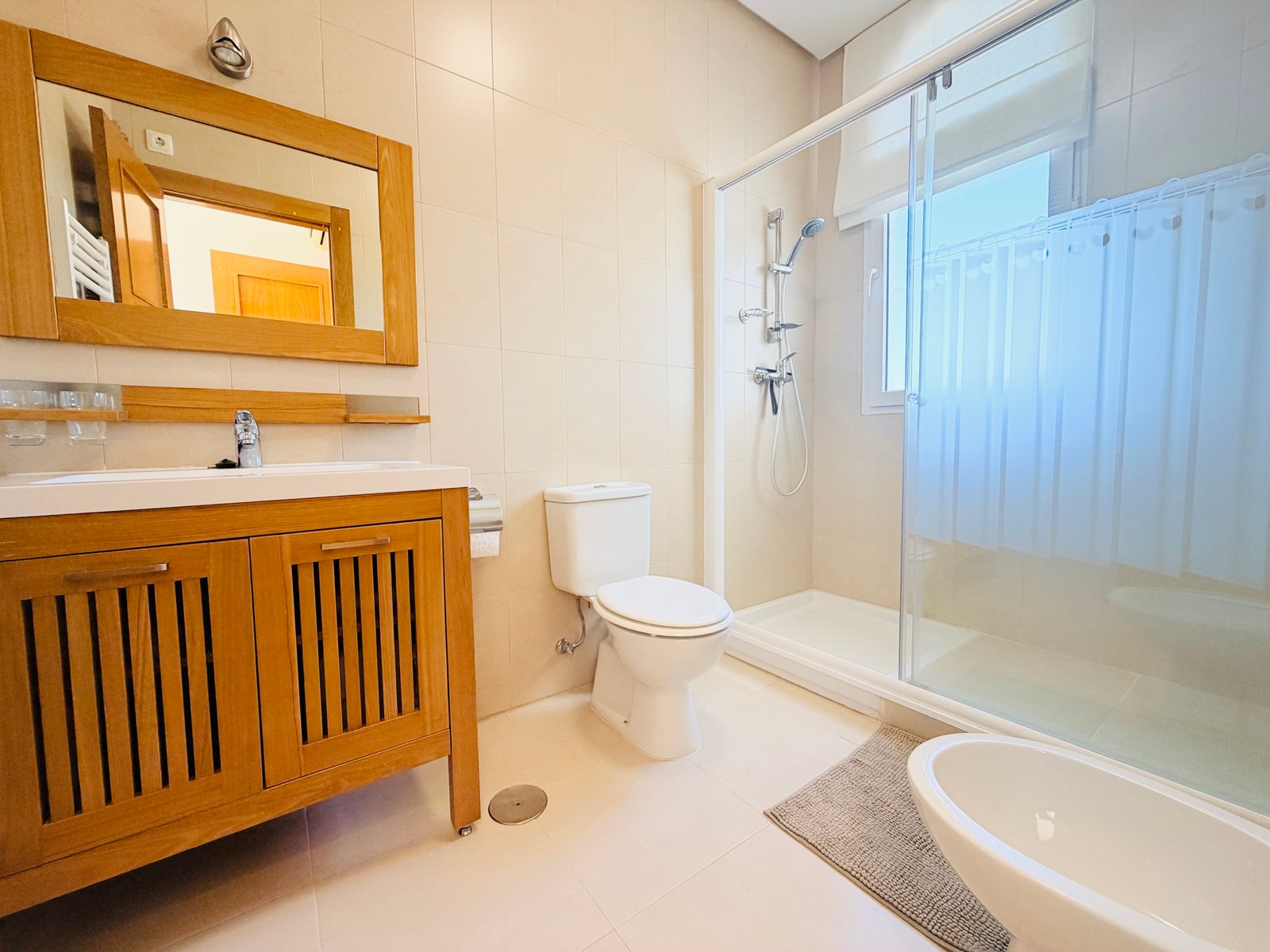 Immaculate 3 Bedroom Villa Enebro – La Torre Golf Resort